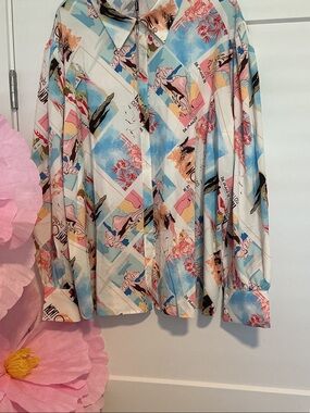 Woman’s Summer Blouse. Perfect for vacation wear. Plus Size 24 NWT